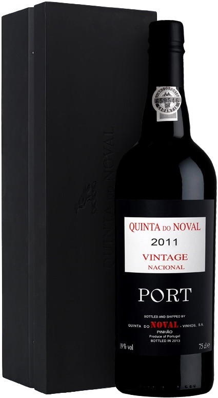 Porto Quinta do Noval Nacional Vintage Port AOC gift box