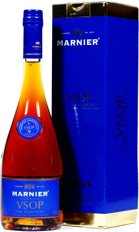 Купить Marnier Fine Champagne VSOP gift box 700 мл в Москве