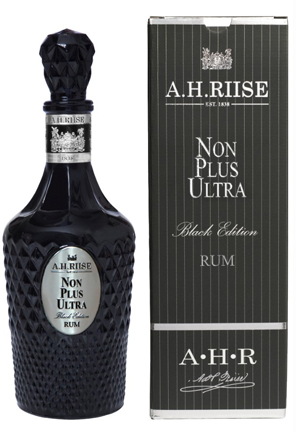 A.H. Riise, Non Plus Ultra Black Edition, gift box