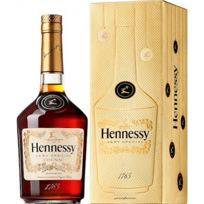 Купить Hennessy VS, gift box в Москве
